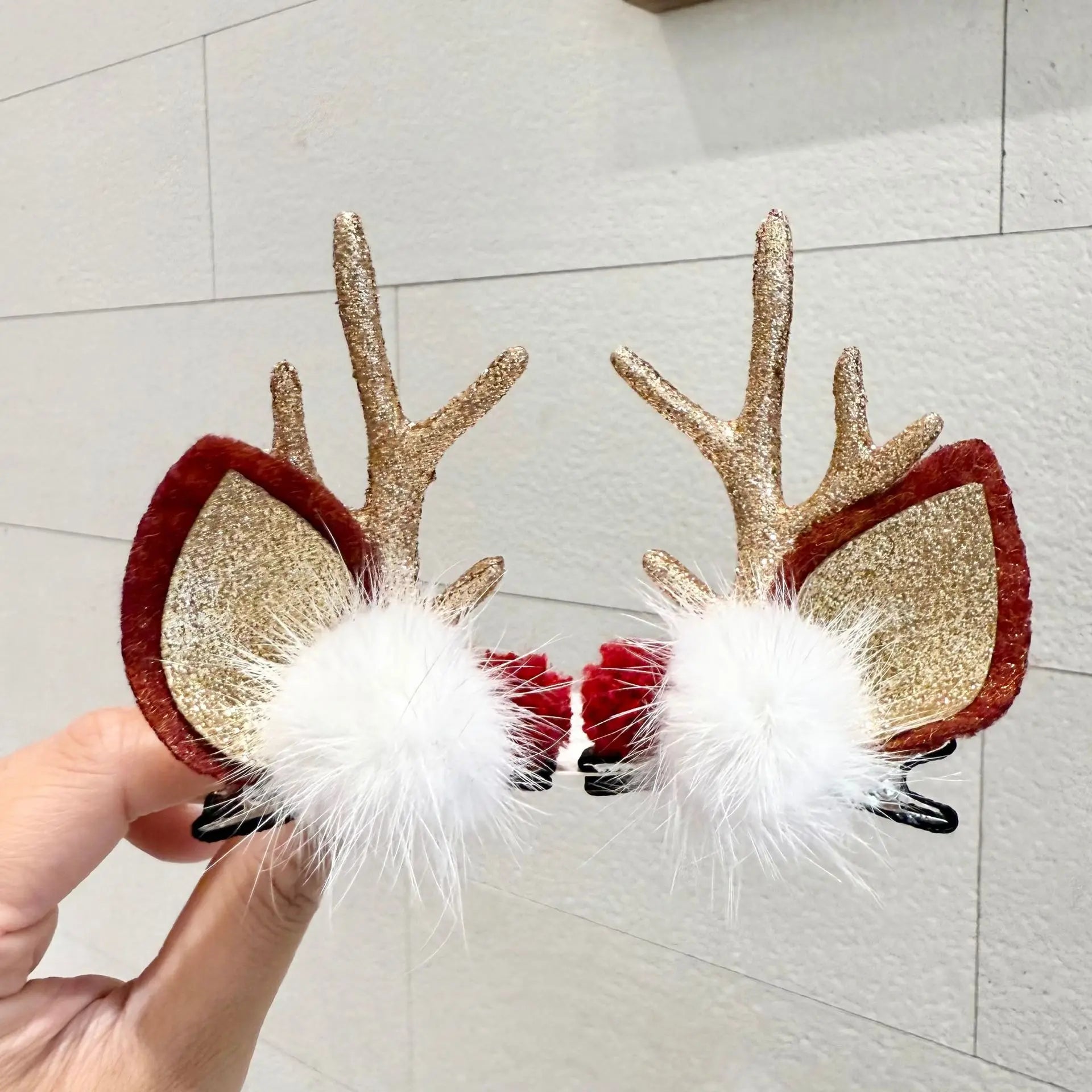 2pcs Kawaii Christmas Hair Clips – Elk, Santa & Snowman Hairpins for Kids & Women 🎁