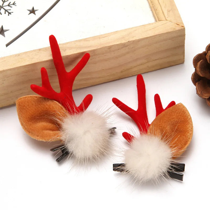 2pcs Kawaii Christmas Hair Clips – Elk, Santa & Snowman Hairpins for Kids & Women 🎁