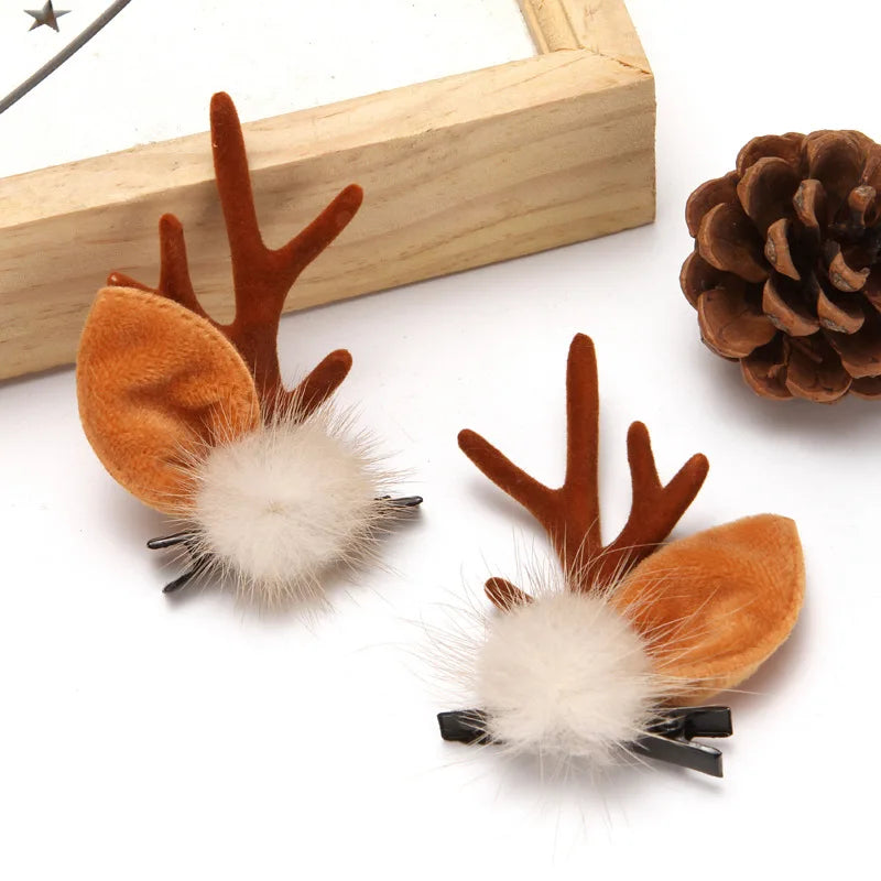 2pcs Kawaii Christmas Hair Clips – Elk, Santa & Snowman Hairpins for Kids & Women 🎁